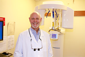 Dr. Munz has extensive training and experience providing high quality dental treatment.